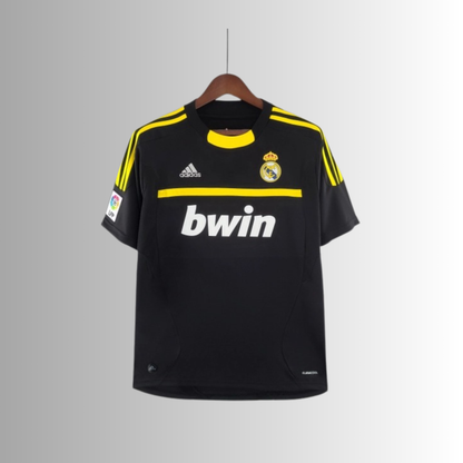 11-12 Real Madrid GK Kit
