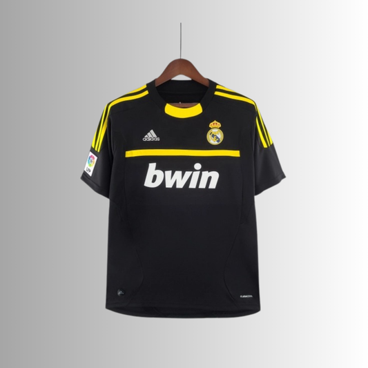 11-12 Real Madrid GK Kit