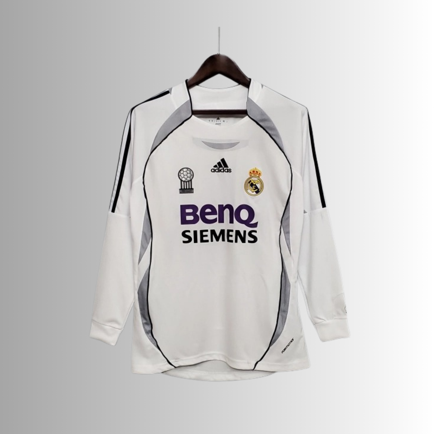 06-07 Real Madrid Home Kit