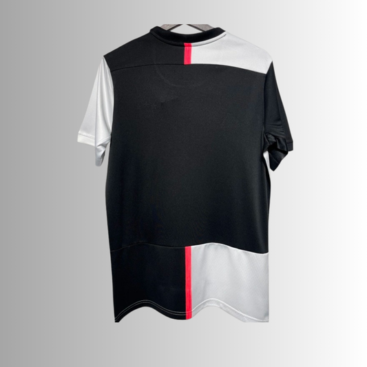 19-20 Juventus Home Kit
