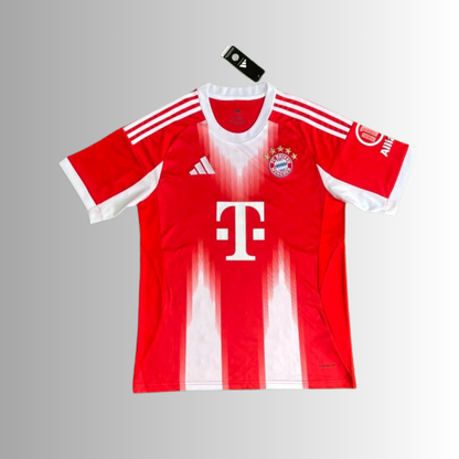 25-26 Bayern Munich Home Kit